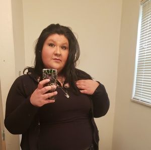 Meet your Posher, Allyson